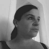 Julie Magee Photo 11