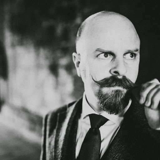 Alexander Wells Photo 9 Alexander Wells Photo 9