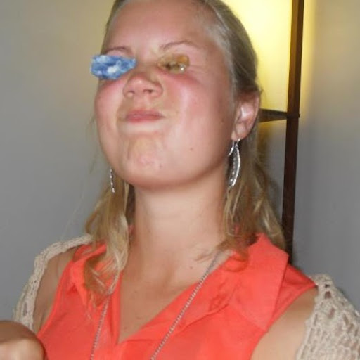 Natalie Baxter Photo 30