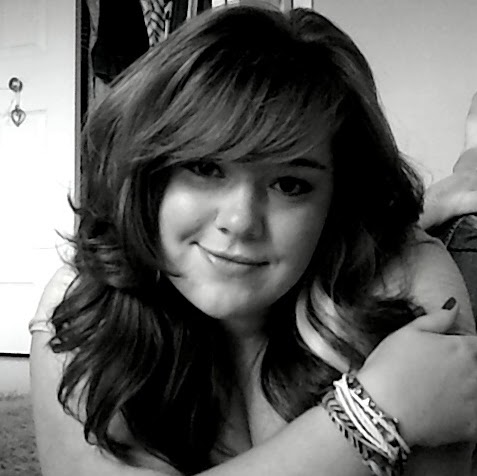 Lauren Hahn Photo 22