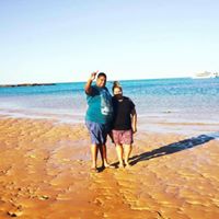 April Walsh Photo 38