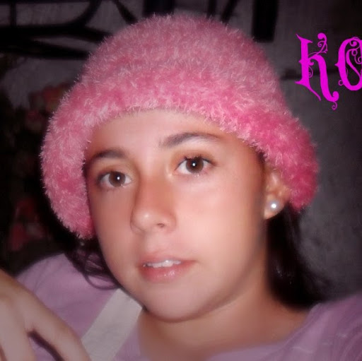 Kelly Avila Photo 36