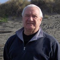 Ralph Howell Photo 16