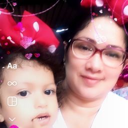 Yasmin Reyes Photo 18
