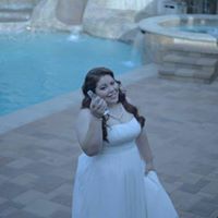 Nichole Alvarado Photo 7
