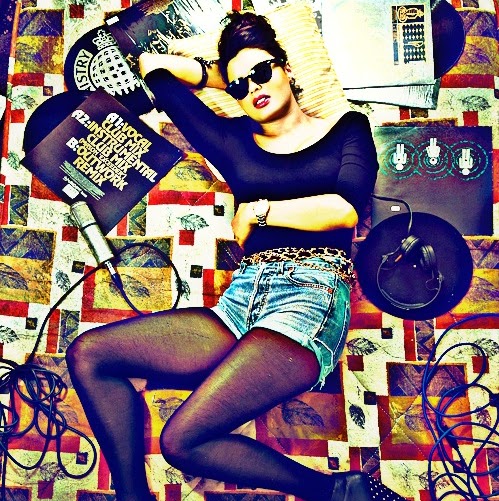 Sarah Story Photo 14
