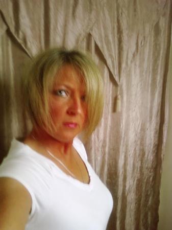 Joyce Rose Photo 28