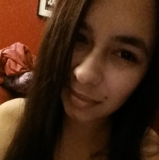 Jennifer Guzman Photo 15