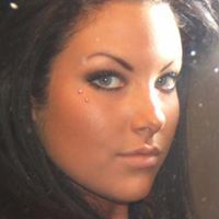 Michelle Caraballo Photo 15