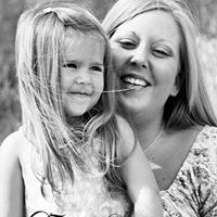 Tonya Sharp Photo 9