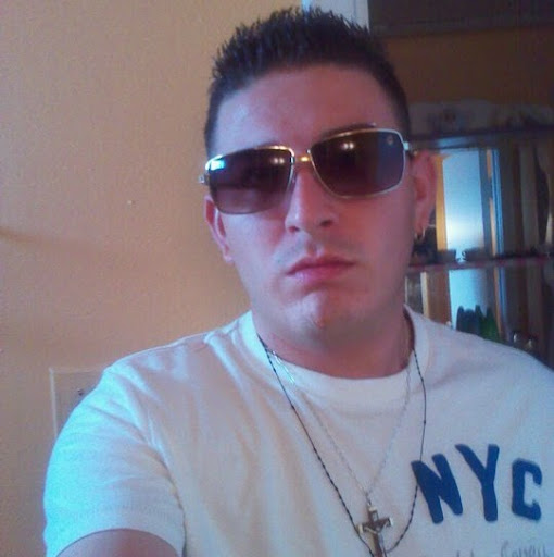 Alfonso Torres Photo 38