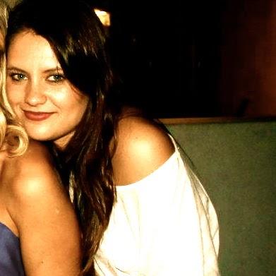 Joanna Rowe Photo 8