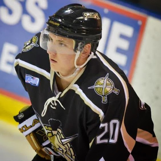 Ryan Devine Photo 20