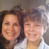 Stacey Lyons Photo 13