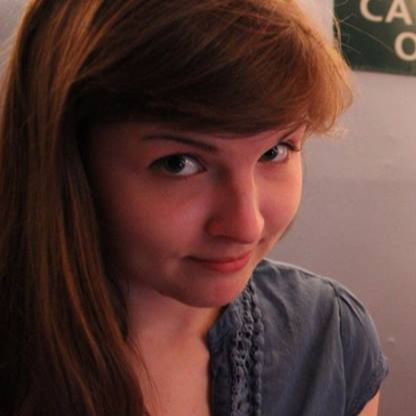 Julia Boyle Photo 29