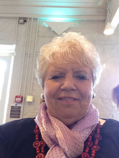 Shirley Anderson Photo 11