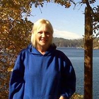 Jennifer Leonard Photo 20