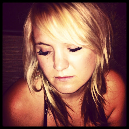 Stephanie Meier Photo 13