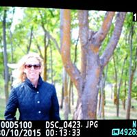 Angela Wiseman Photo 15