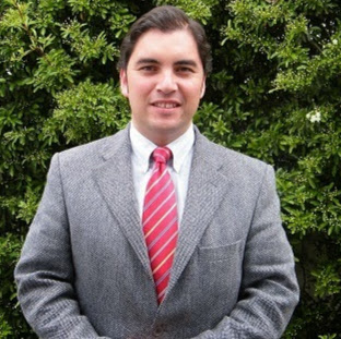 Roberto Valenzuela Photo 10
