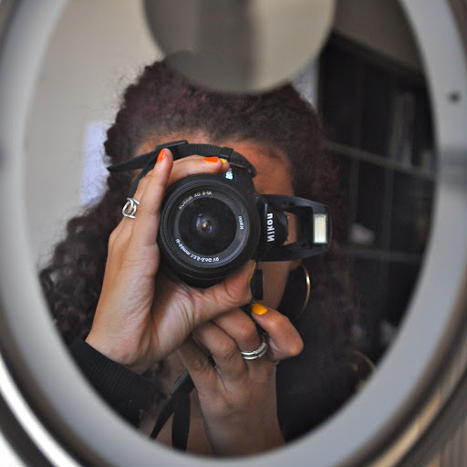 Sarah Ellis Photo 23