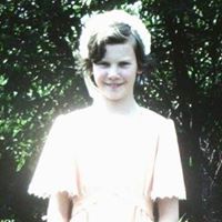 Kathryn Lambert Photo 14