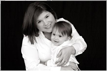 Debbie Flores Photo 29