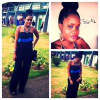 Julia Douglas Photo 24