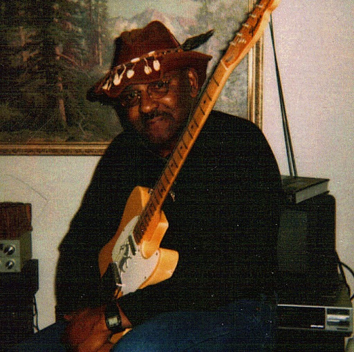 Willie Lee Photo 29