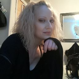 Christine Bryant Photo 15