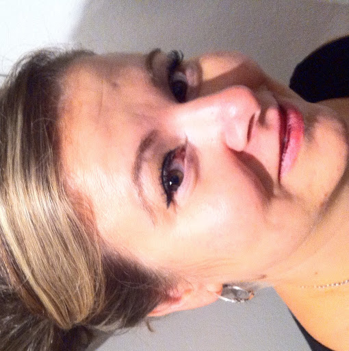 Andrea Wenger Photo 4