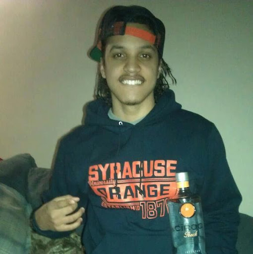 Antonio Miller Photo 9