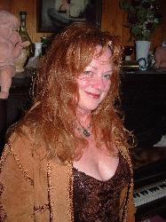 Lori Howard Photo 29