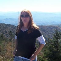 Sally Thompson Photo 16