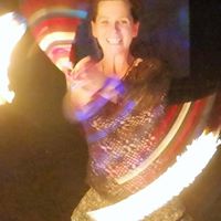 Stephanie Hodges Photo 25