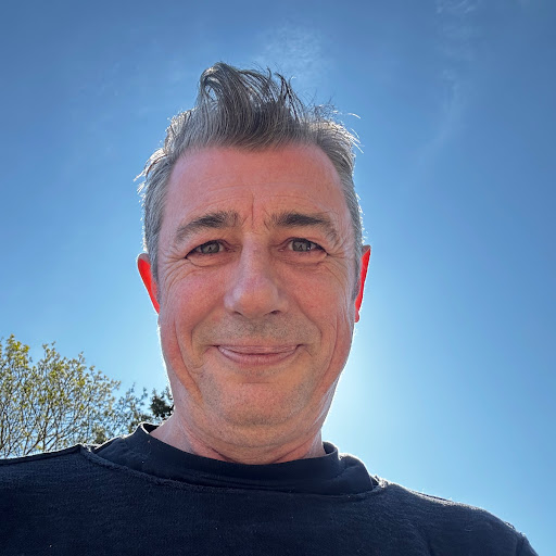 Adrian Evans Photo 45