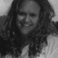 Angie Lyons Photo 15