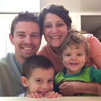 Julia Howell Photo 20