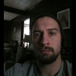 Dustin Toth Photo 1