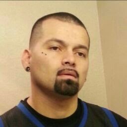 Raymond Chavez Photo 39