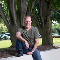 Robert Eckhardt Photo 14