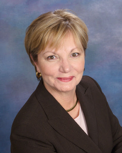 Paula Brewer Photo 20