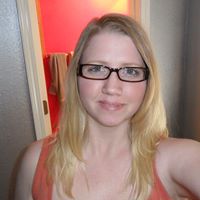 Leanna Jones Photo 19