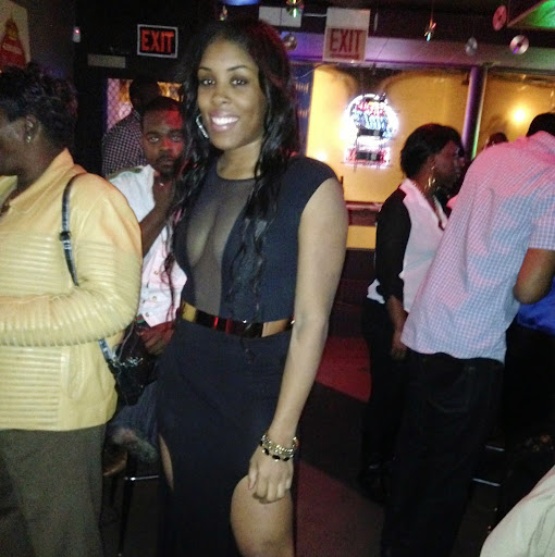 Pearl Jones Photo 13