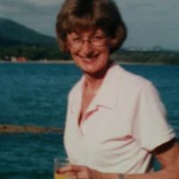 Roberta Bell Photo 27