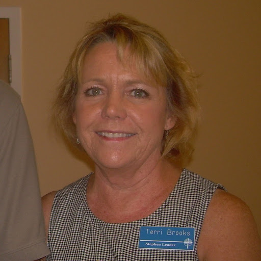 Terri Brooks Photo 33
