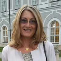 Vicki Schneider Photo 19