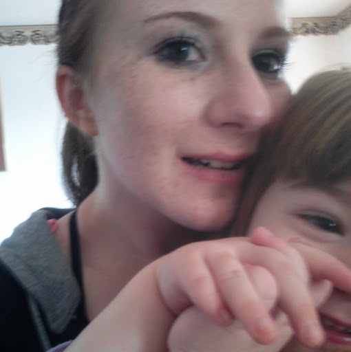 Gabrielle Evans Photo 18