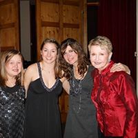 Colleen Leach Photo 12