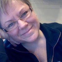 Amy Schmitt Photo 16